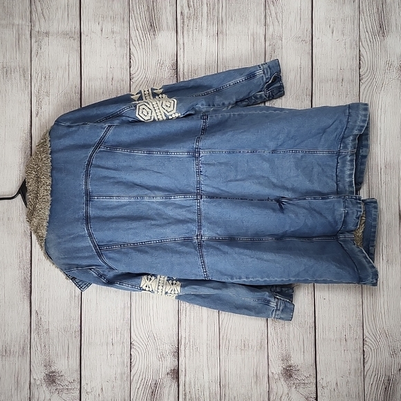 🔴 SEE NEW LISTING - Picture 3 of 8